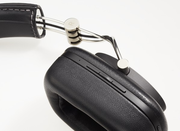 Studio headphones over ear bluetooth - Bowers & Wilkins P7 Wireless review: A luxury headphone that looks as good as it sounds