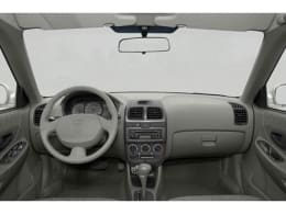 2005 store hyundai accent