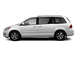 2010 volkswagen minivan deals