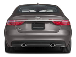 Rear (full) view of 2016 Jaguar XF