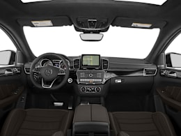 Full Dash view of 2016 Mercedes-Benz GLE