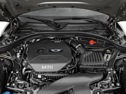 Engine Shot Feature view of 2016 Mini Cooper Clubman