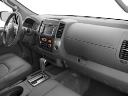 Passenger Dash view of 2016 Nissan Frontier