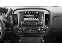 Stereo System view of 2017 GMC Sierra 3500HD