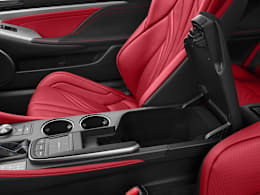 Center Storage Console view of 2017 Lexus RC