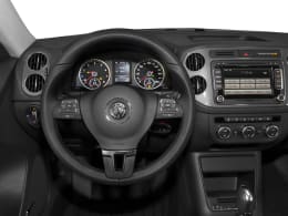 2017 Volkswagen Tiguan Specs, Price, MPG & Reviews