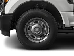Wheel view of 2018 Ford F-350