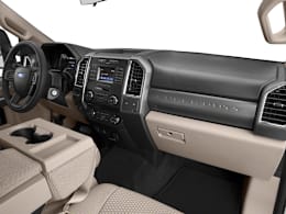 Passenger Dash view of 2018 Ford F-350