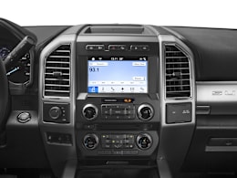 Stereo System view of 2018 Ford F-350