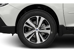 Wheel view of 2018 Subaru Outback