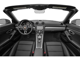 Full Dash view of 2019 Porsche 718 Boxster