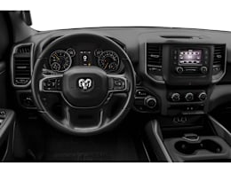 Drivers Dash view of 2019 Ram 1500