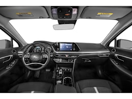 Full Dash view of 2022 Hyundai Sonata Hybrid