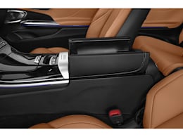 Center Storage Console view of 2024 Mercedes-Benz CLE