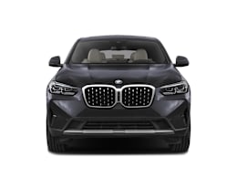 Front (full) view of 2025 BMW X4
