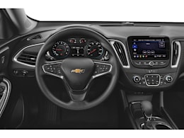 Drivers Dash view of 2025 Chevrolet Malibu