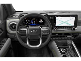Drivers Dash view of 2025 Chevrolet Colorado