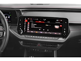Stereo System view of 2025 Dodge Charger