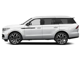 Side Profile, facing to left view of 2025 Lincoln Navigator