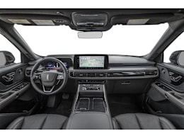 Full Dash view of 2025 Lincoln Aviator