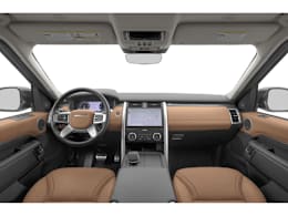 Full Dash view of 2025 Land Rover Discovery