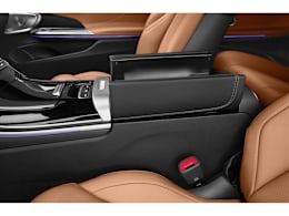 Center Storage Console view of 2025 Mercedes-Benz CLE