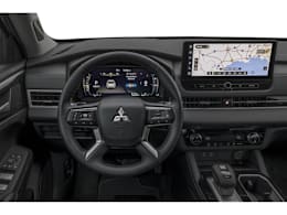 Drivers Dash view of 2025 Mitsubishi Outlander