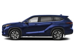 Side Profile, facing to left view of 2025 Toyota Highlander