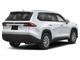 Rear 3/4, facing to the right view of 2025 Toyota Grand Highlander Hybrid