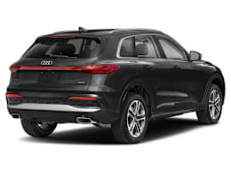 Rear 3/4, facing to the right view of 2026 Audi Q5