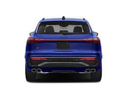 Rear (full) view of 2026 Audi Q5
