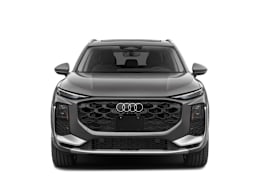 Front (full) view of 2026 Audi Q3