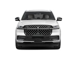 Front (full) view of 2026 Lincoln Navigator