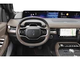 Drivers Dash view of 2026 Lincoln Navigator