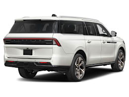 Rear 3/4, facing to the right view of 2026 Lincoln Navigator