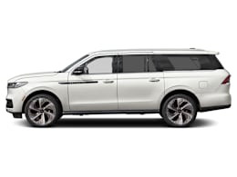 Side Profile, facing to left view of 2026 Lincoln Navigator