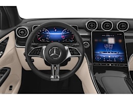 Drivers Dash view of 2026 Mercedes-Benz GLC