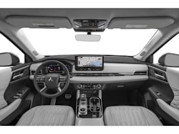 Full Dash view of 2026 Mitsubishi Outlander