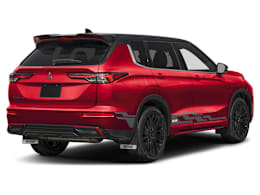 Rear 3/4, facing to the right view of 2026 Mitsubishi Outlander