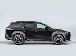 Default view of 2026 Toyota bZ Woodland