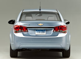2012 Chevrolet Cruze Specs, Price, MPG & Reviews