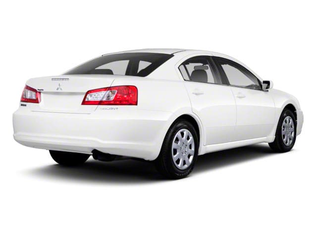 Mitsubishi galant 2010 года