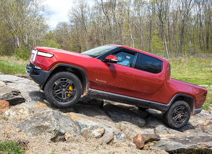 2023 Rivian R1T Reviews, Ratings, Prices - Consumer Reports