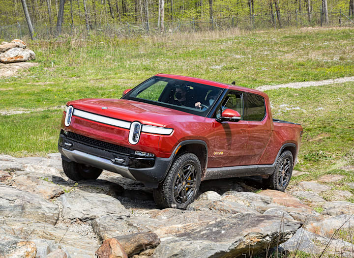 2023 Rivian R1T Reviews, Ratings, Prices - Consumer Reports