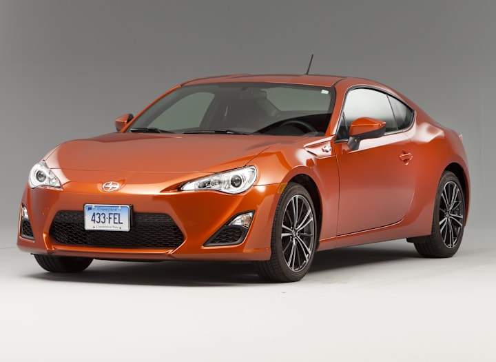 Photos & Video 2014 Scion FRS Photos & Video Consumer Reports