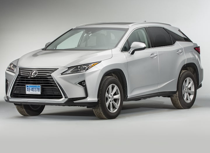 2022 Lexus RX Road Test Report - Consumer Reports