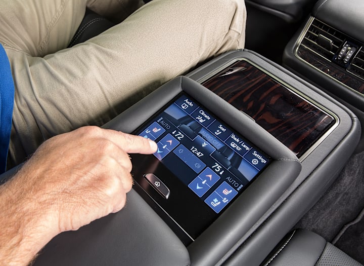 2023 Lexus LS Ratings & Specs - Consumer Reports