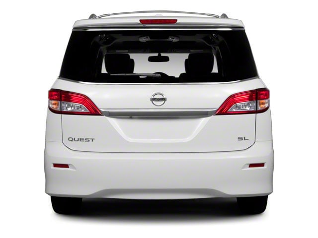 2013 Nissan Quest Pictures