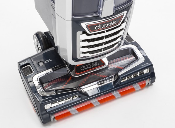 Shark DuoClean Powered Lift-Away NV831 Vacuum Cleaner - Consumer Reports