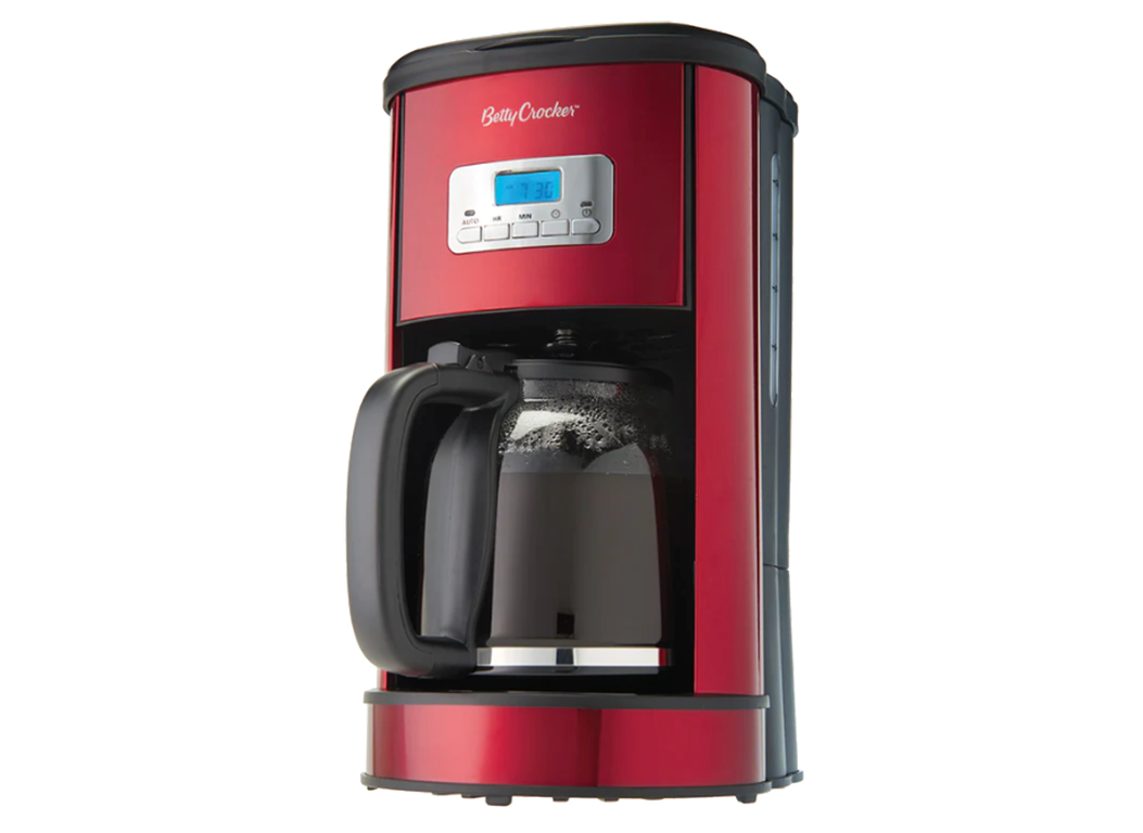 https://crdms.images.consumerreports.org/prod/products/cr/models/409051-drip-coffee-makers-with-carafe-betty-crocker-12-cup-bc-3736cmr-10034886.png